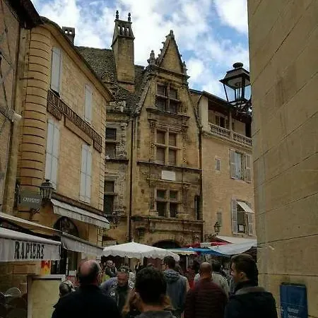 Les Farios
