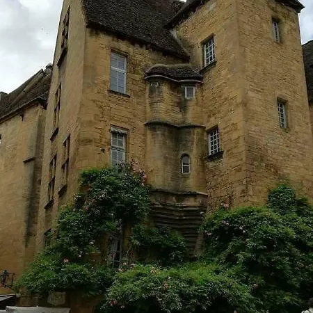 Les Farios Apartment *